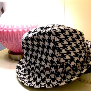 Billabong Houndstooth Fedora